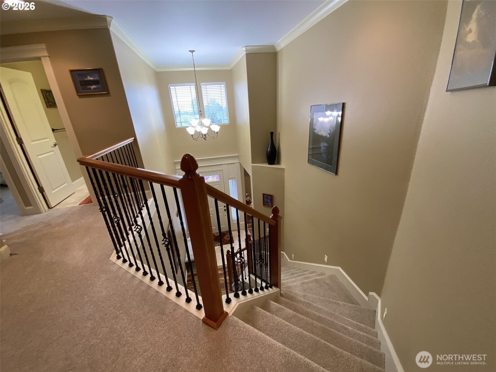 545 E 18 Street Property Photo 14