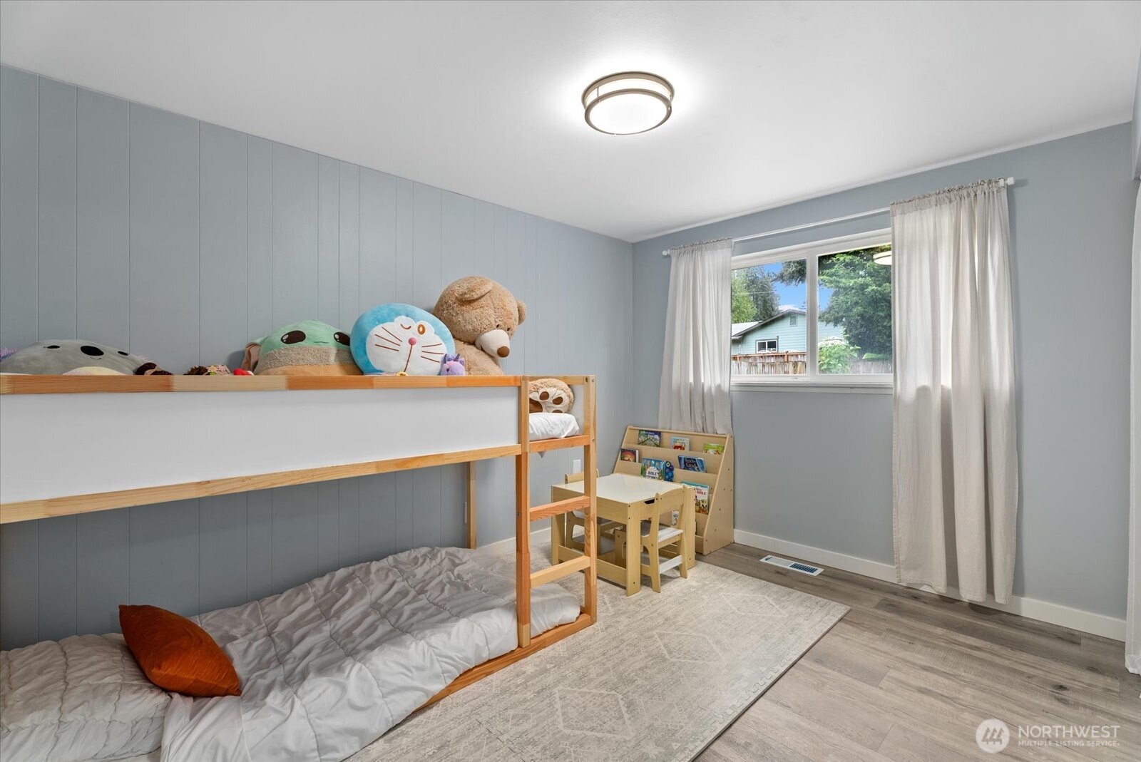 29317 38th Place Property Photo 13