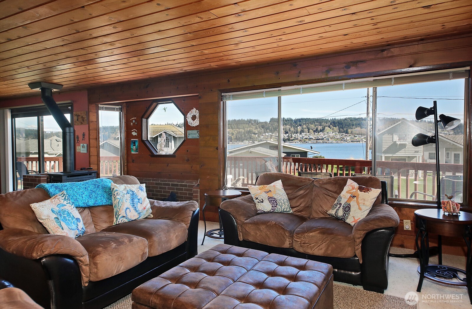 3837 Driftwood Drive Property Photo 10