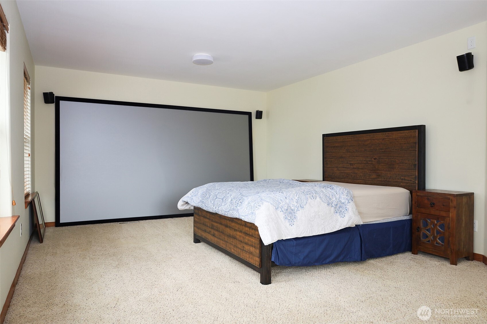 2290 Seaside Drive Property Photo 22