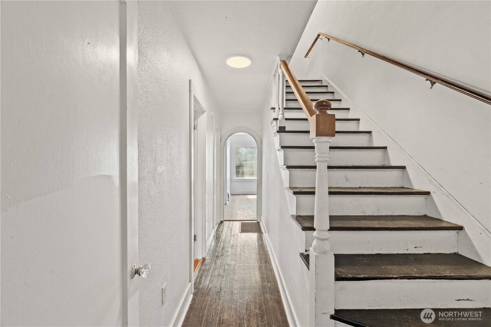 409 W 5th Street Property Photo 15