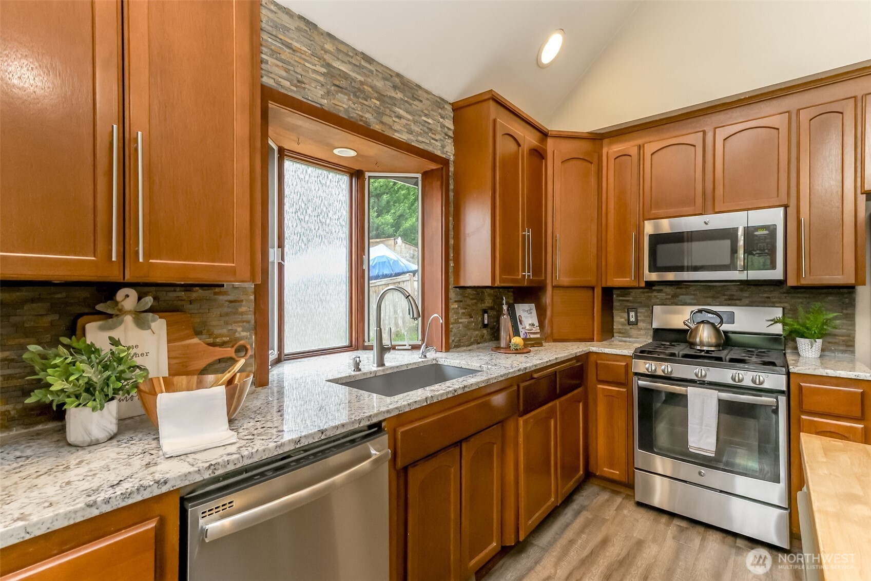 40420 Ski Park Rd Property Photo 17
