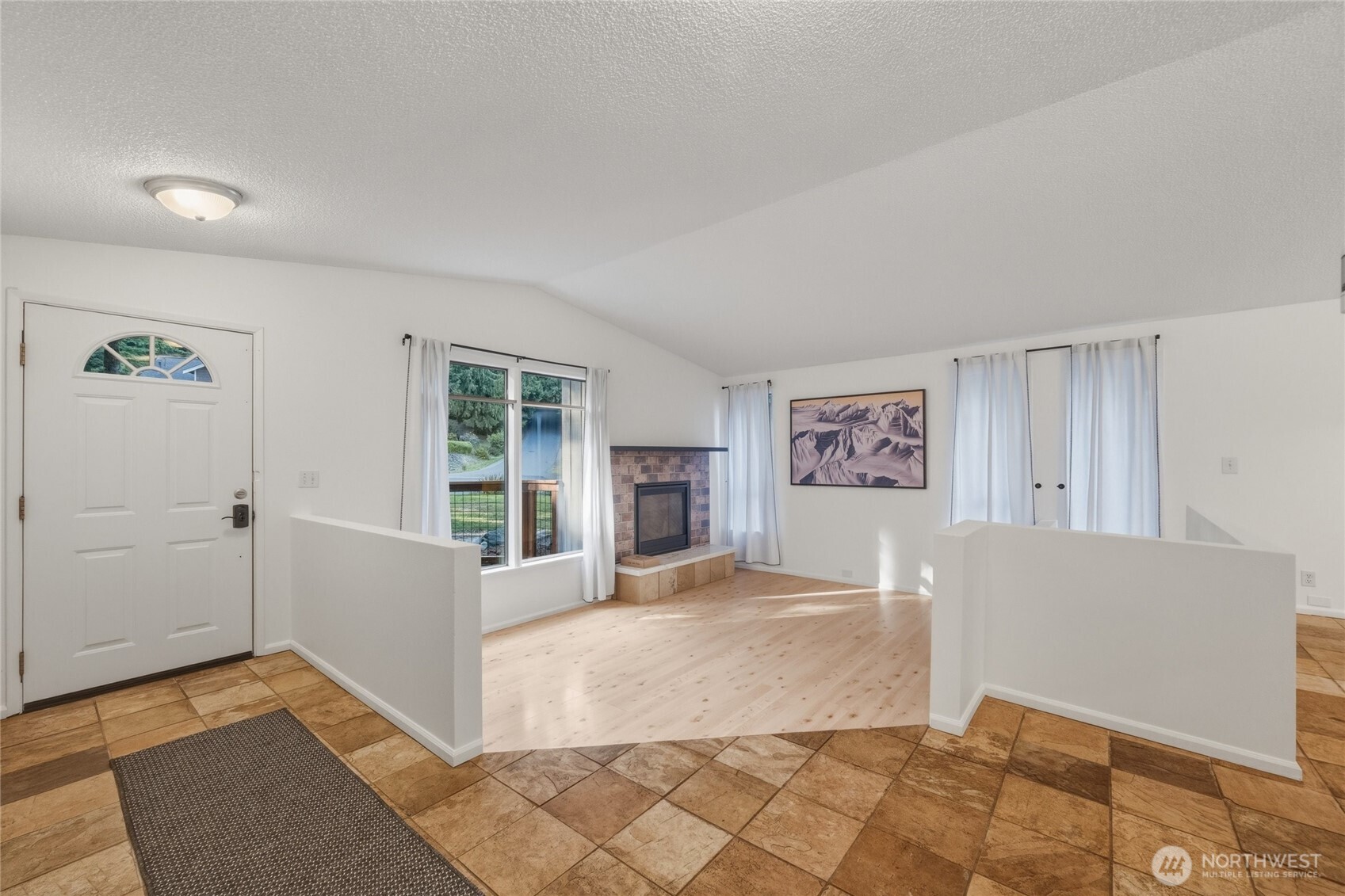 405 Sudden Valley Drive Property Photo 6