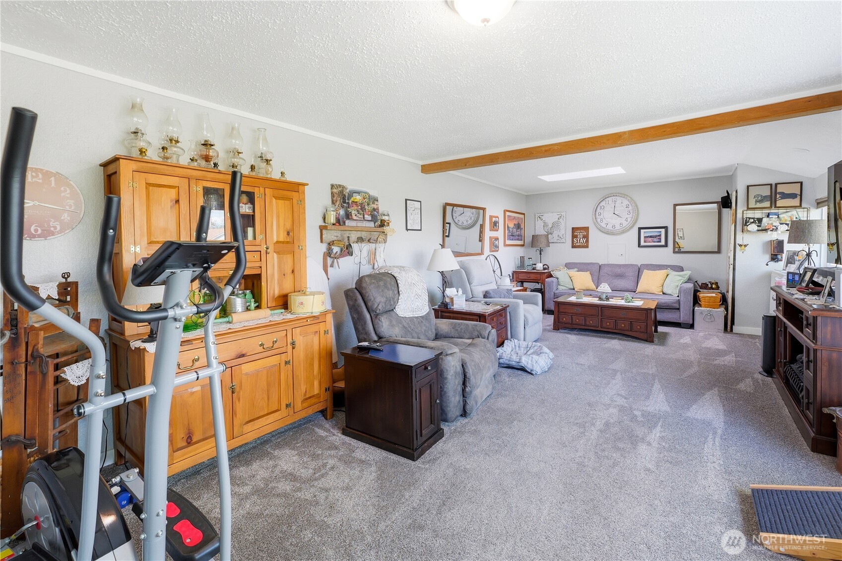 2016 E 63rd Avenue Property Photo 6