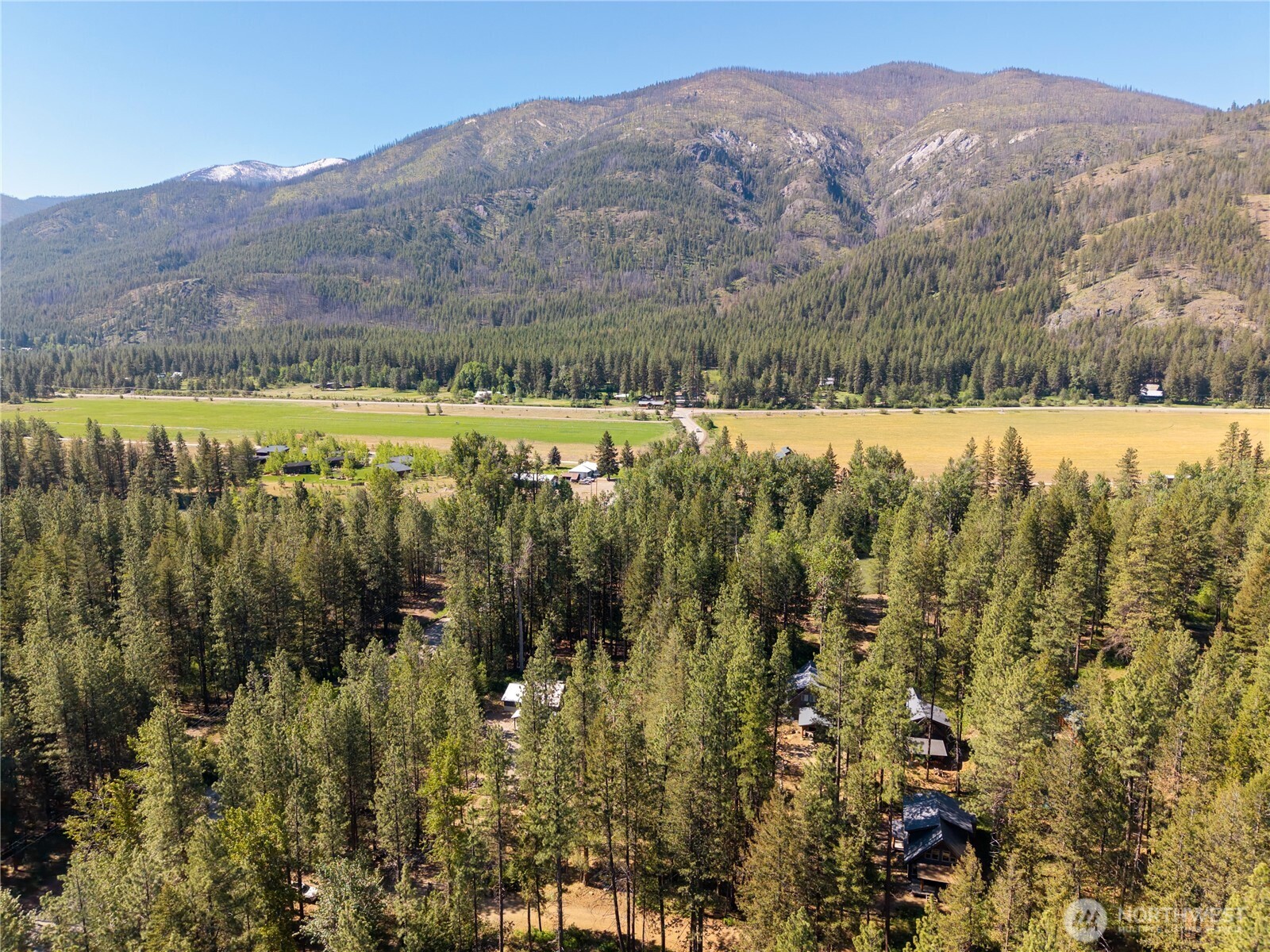 3 Mazama Bridge Road Property Photo 6