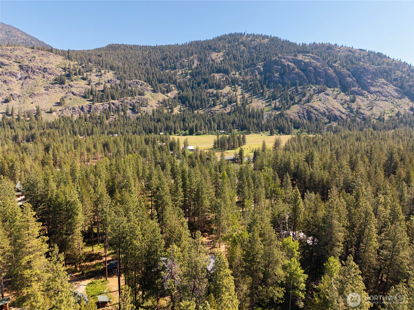 3 Mazama Bridge Road Property Photo 10