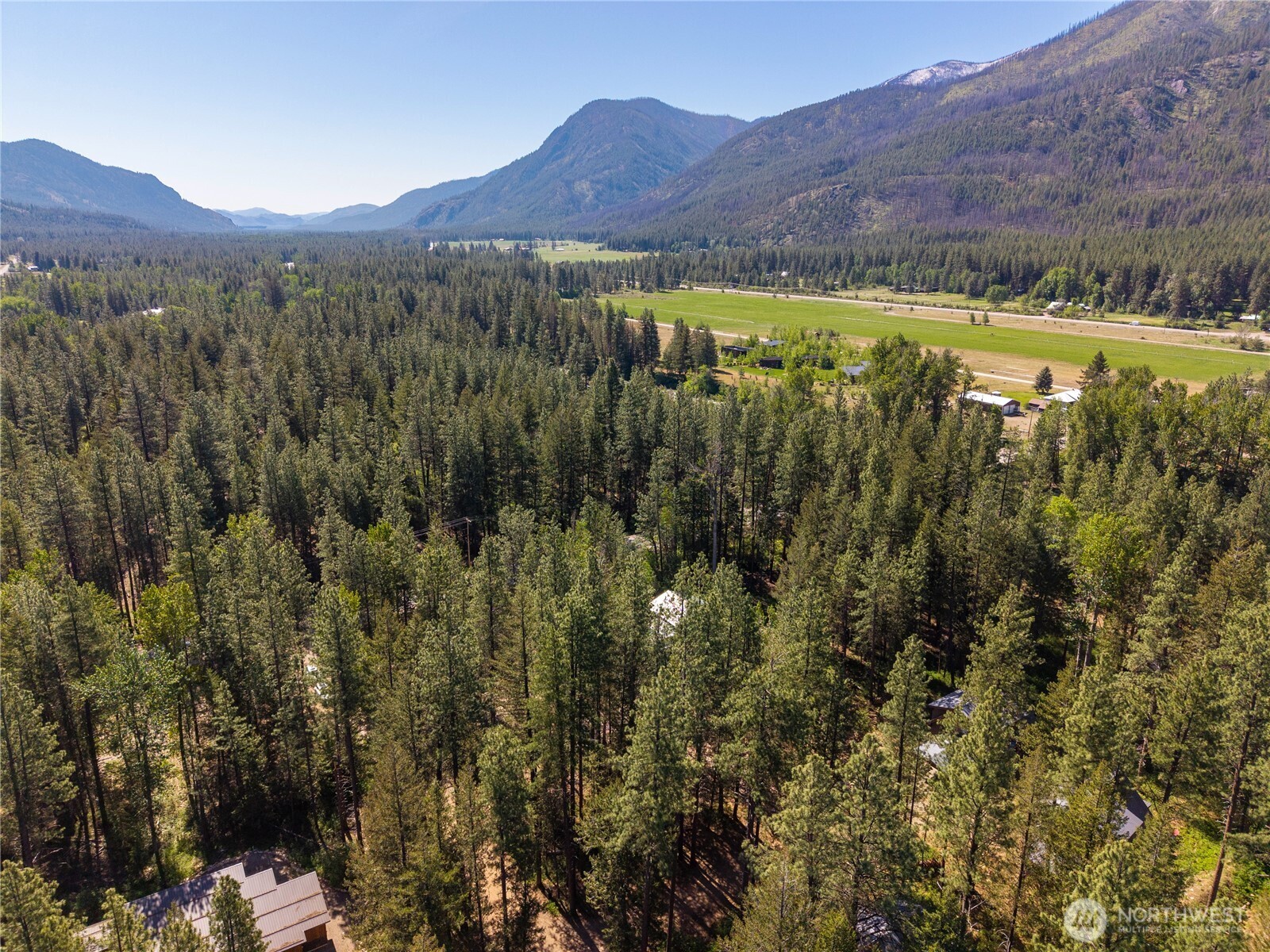 3 Mazama Bridge Road Property Photo 11