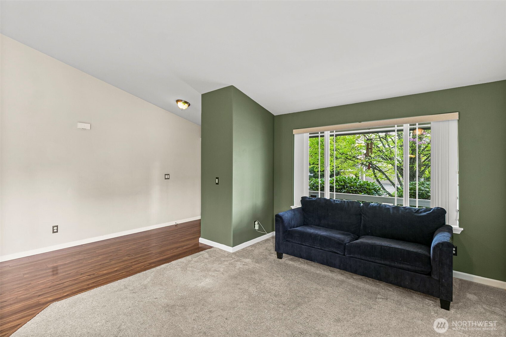 17216 139th Avenue Property Photo 10