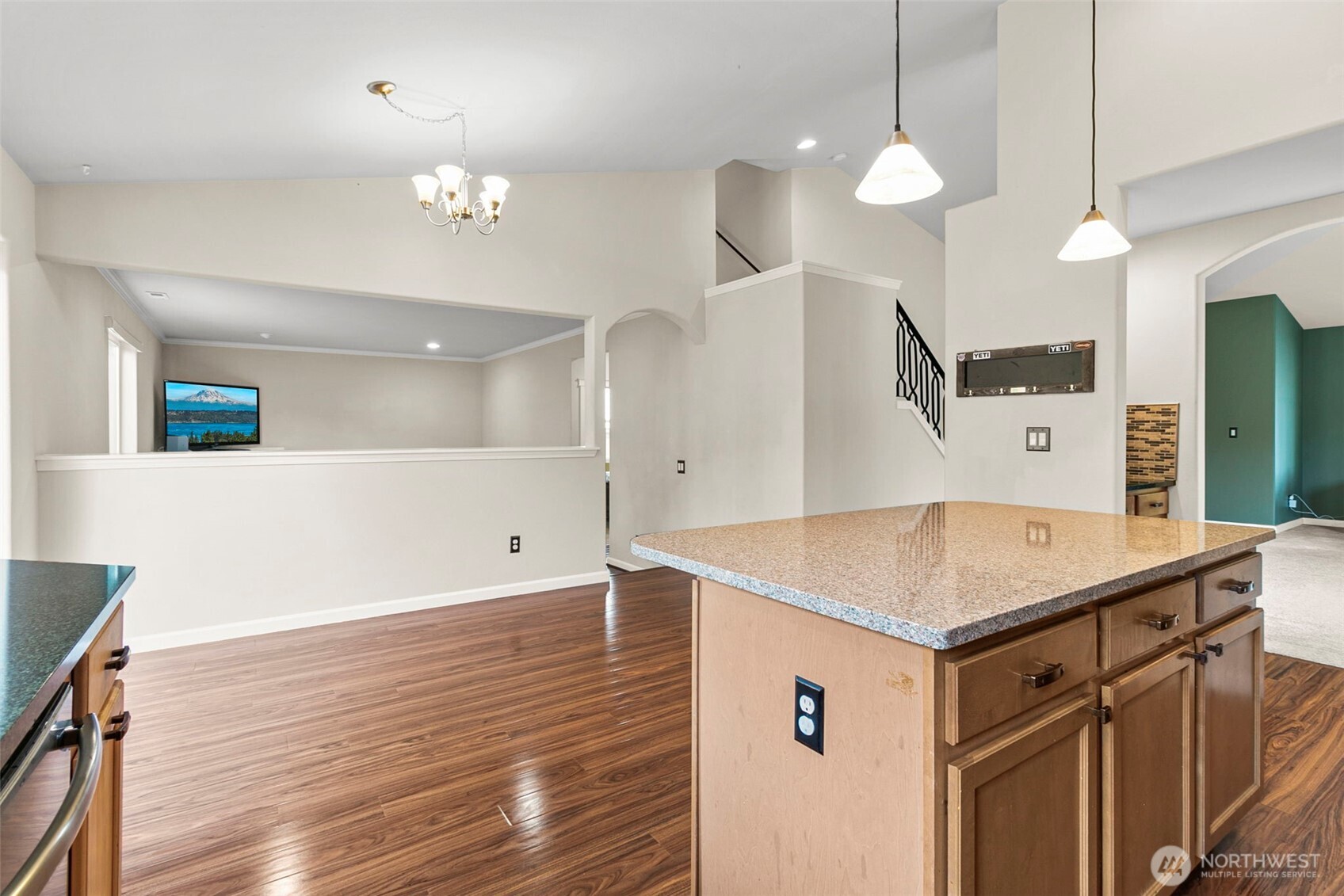 17216 139th Avenue Property Photo 16