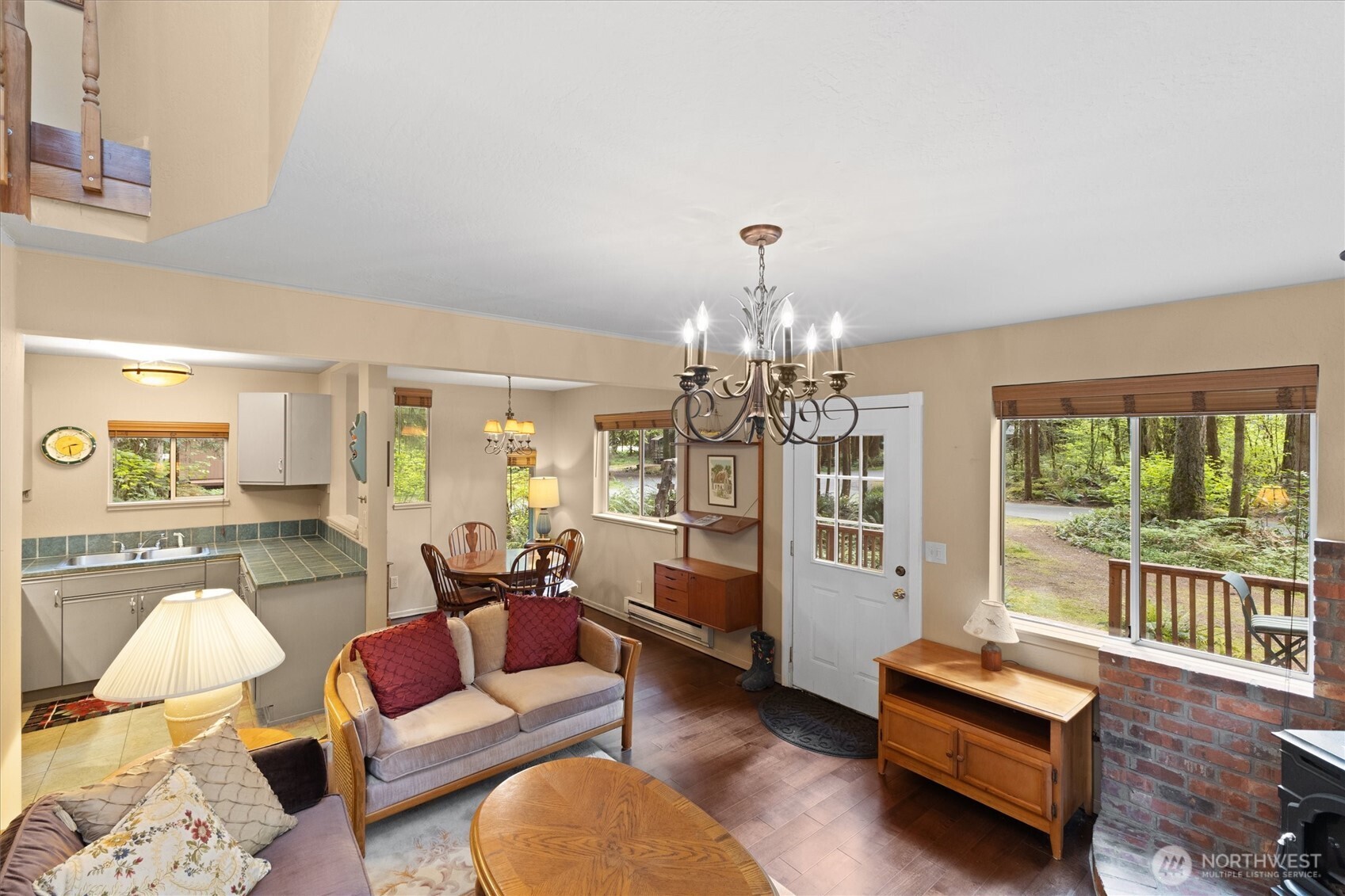 6989 Snoqualmie Place Property Photo 12