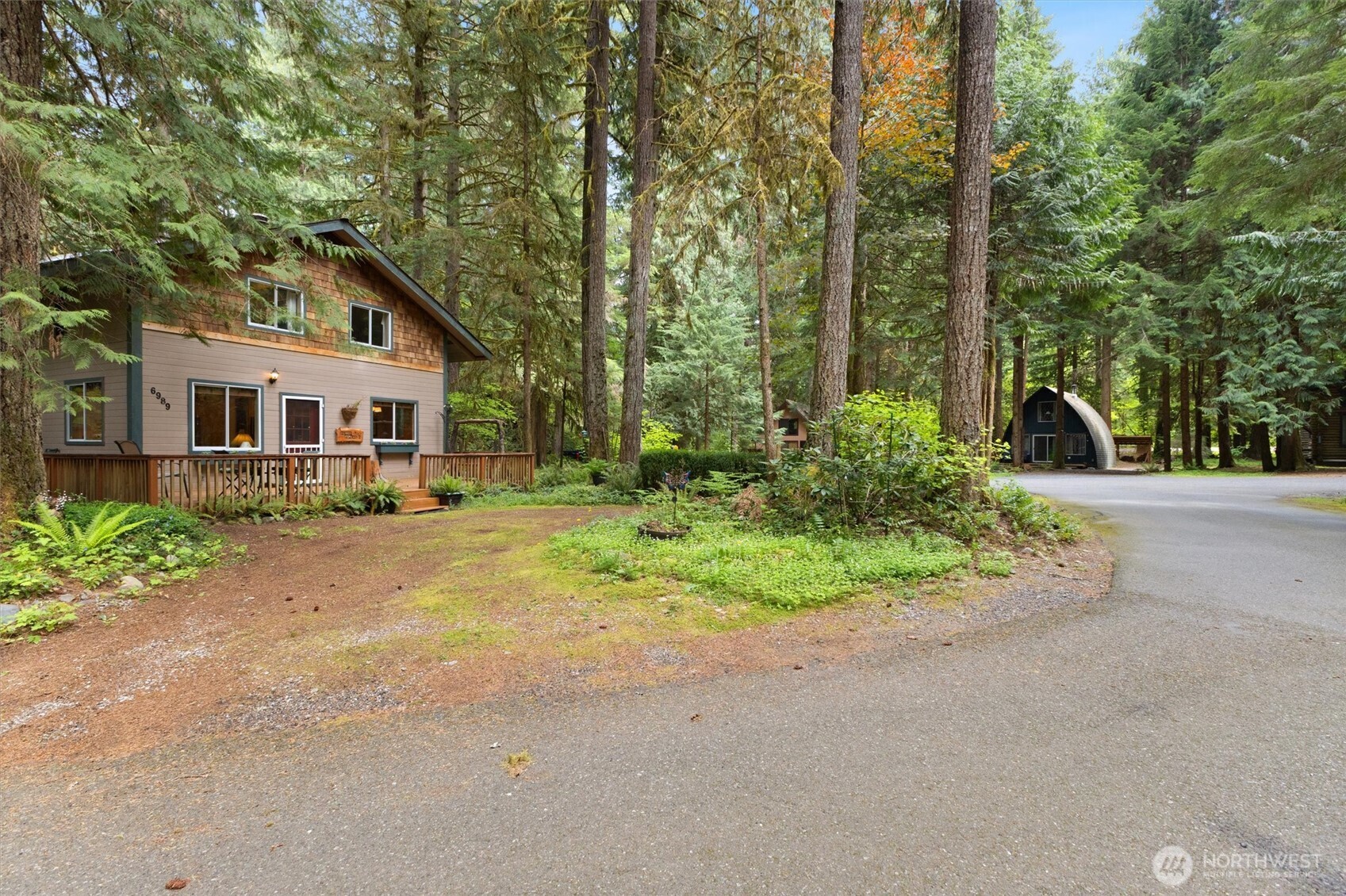 6989 Snoqualmie Place Property Photo 32