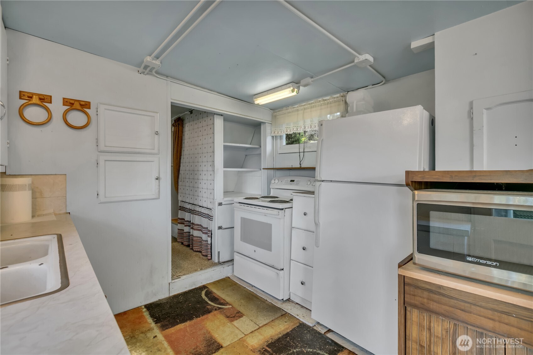 6614 156th Avenue Property Photo 10