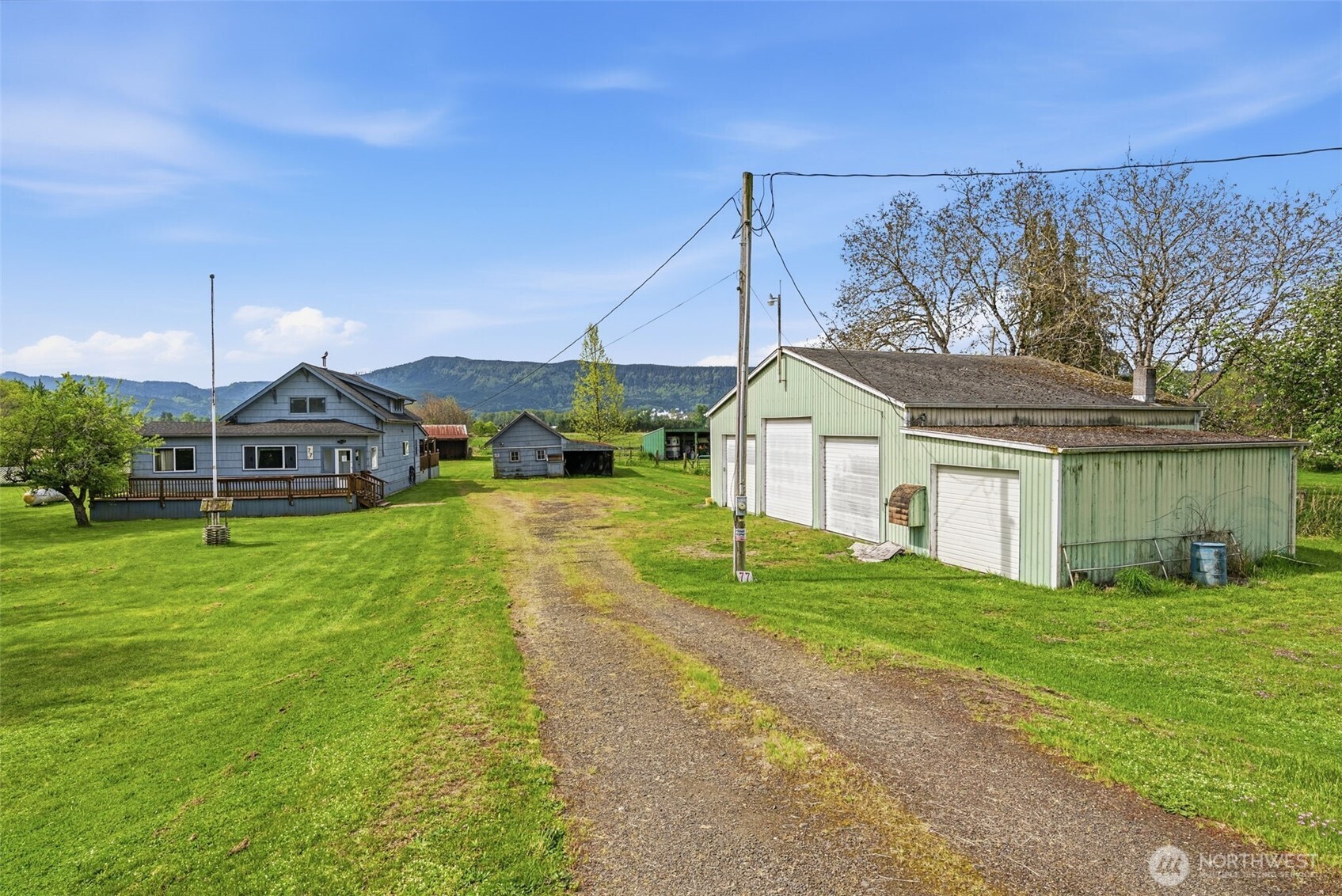 77 S Welcome Slough Property Photo 9