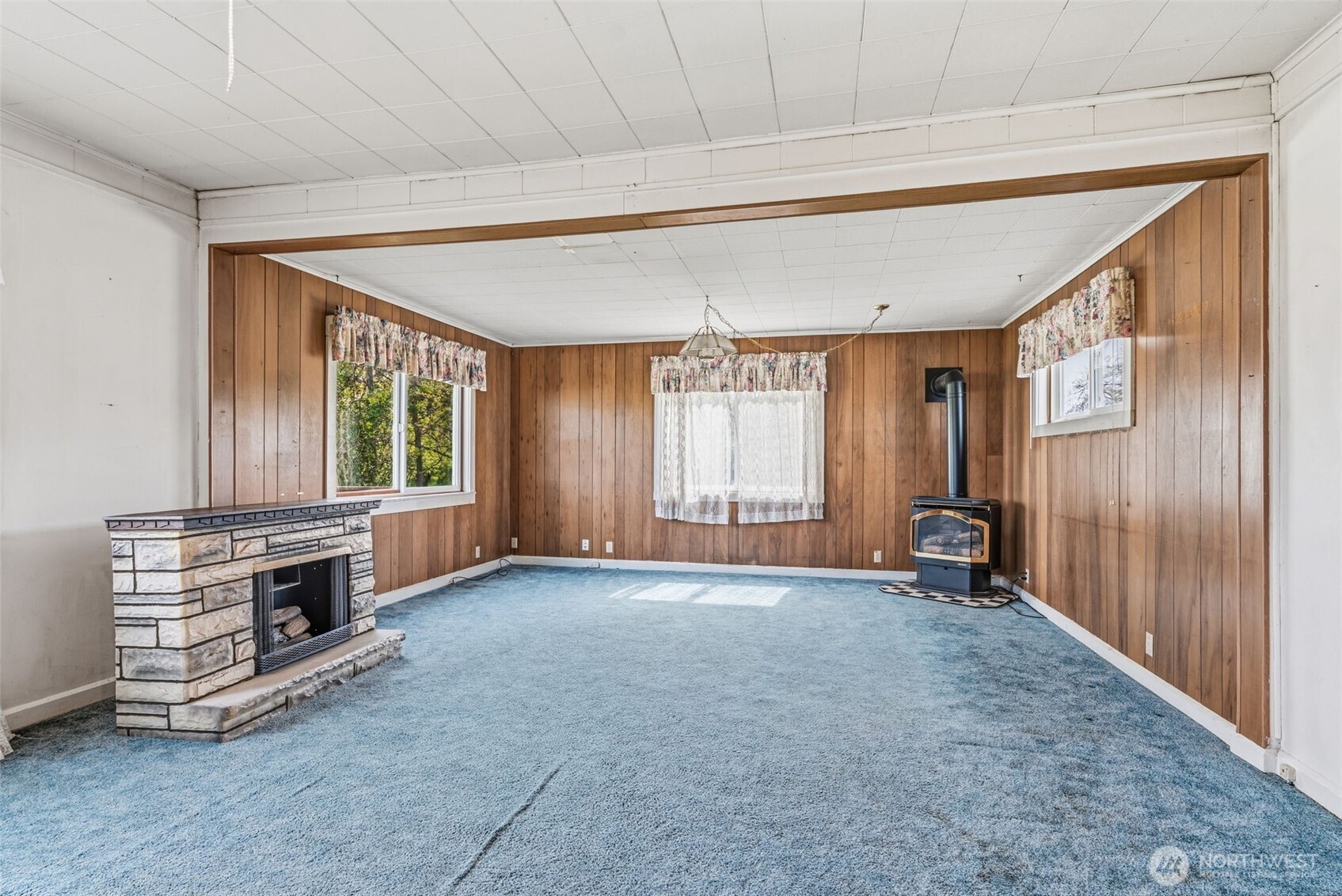 77 S Welcome Slough Property Photo 14