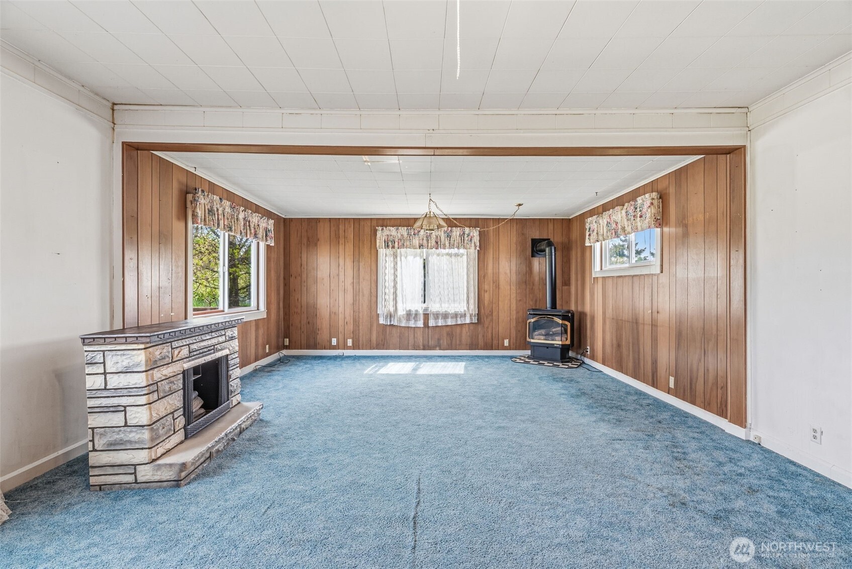 77 S Welcome Slough Property Photo 15