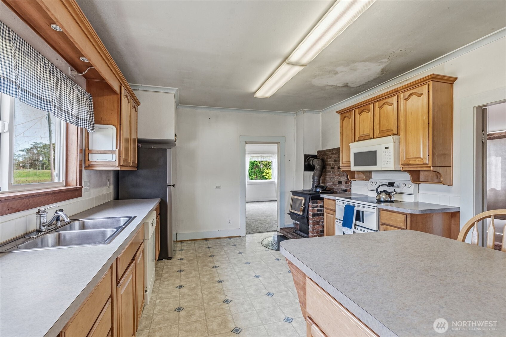 77 S Welcome Slough Property Photo 20