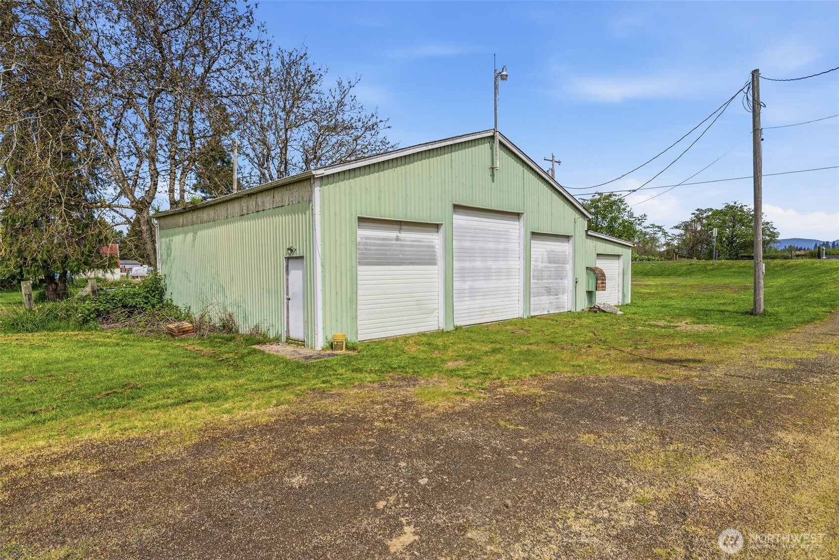 77 S Welcome Slough Property Photo 29