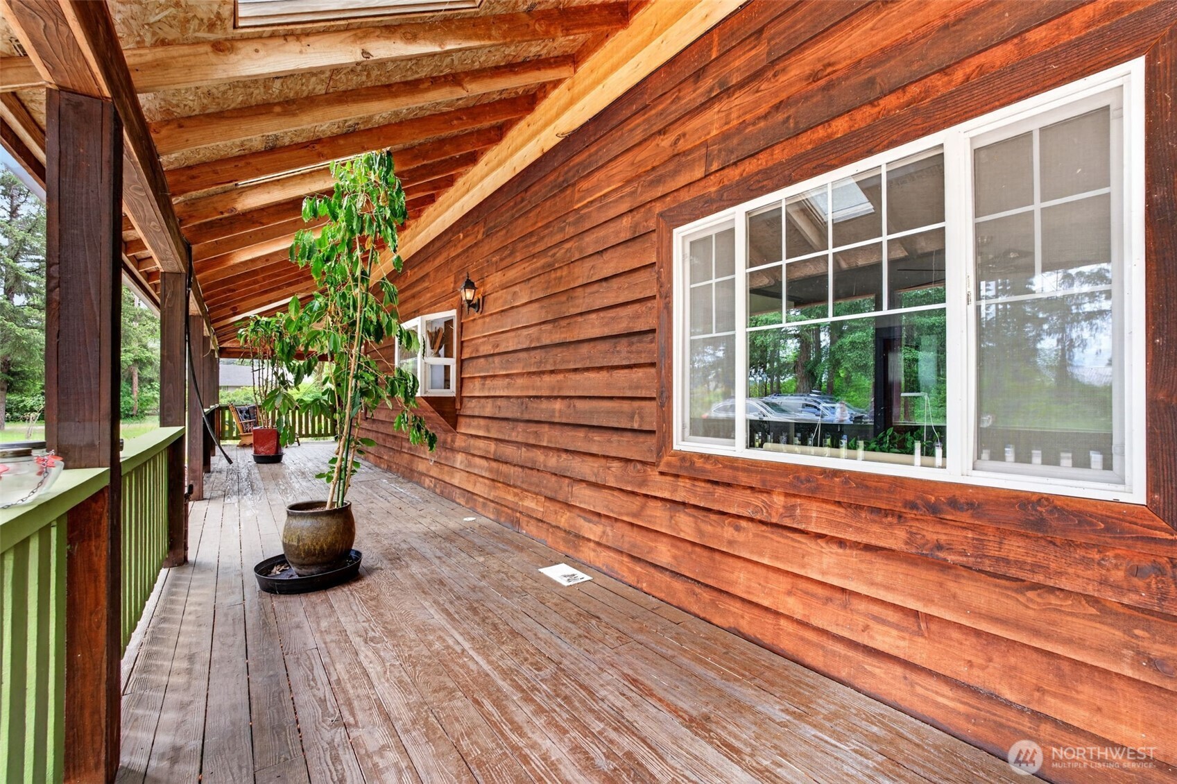 10320 James Road Property Photo 27