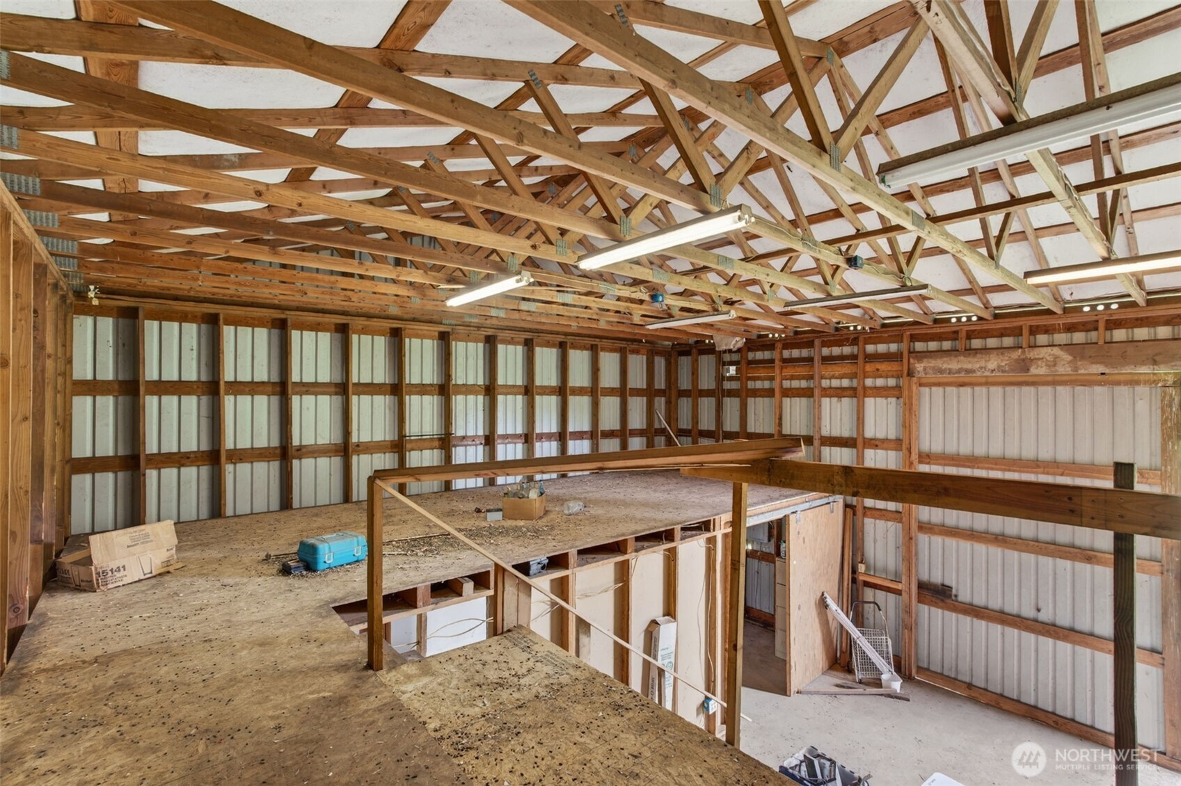 10320 James Road Property Photo 33