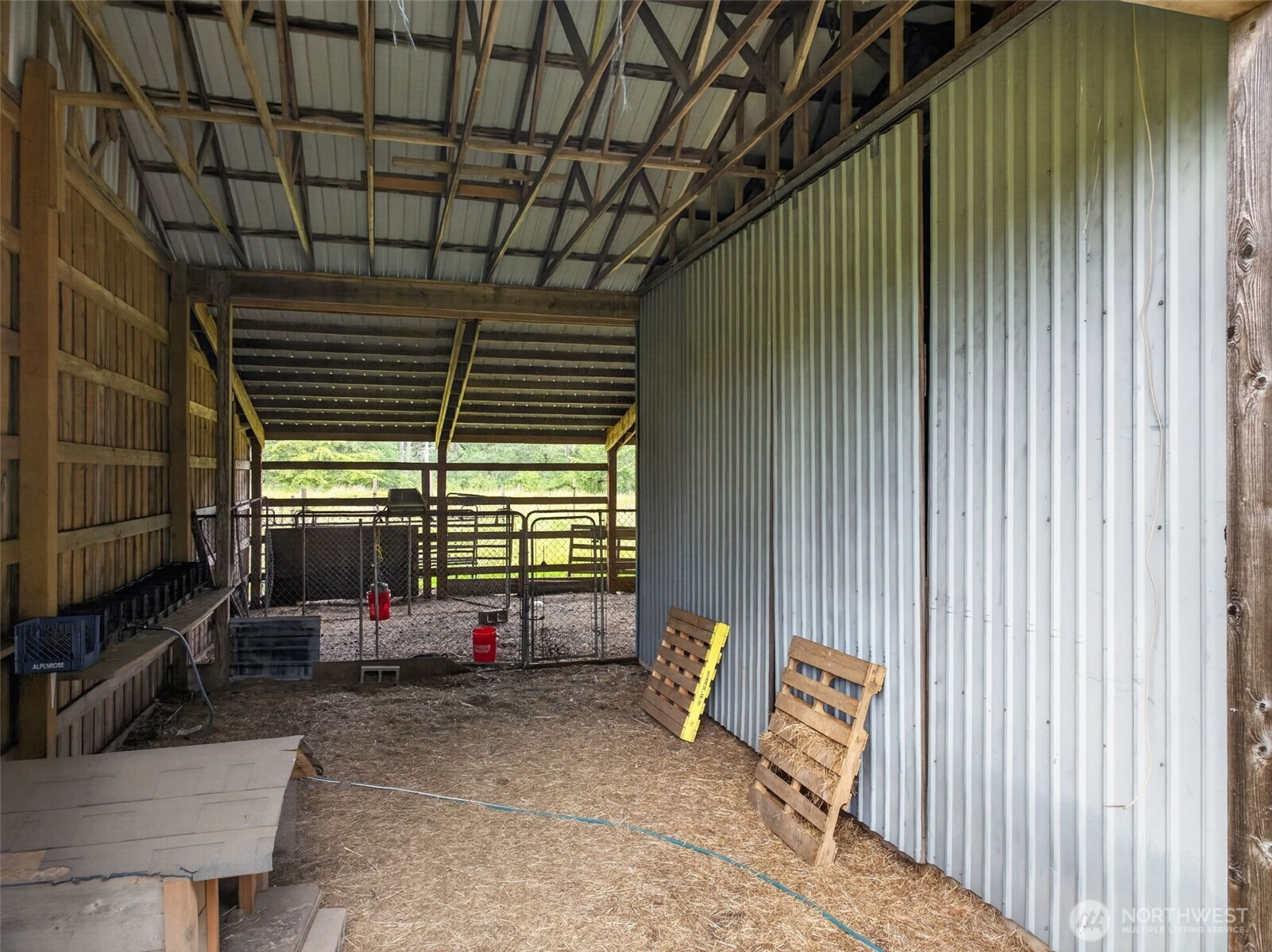 10320 James Road Property Photo 35