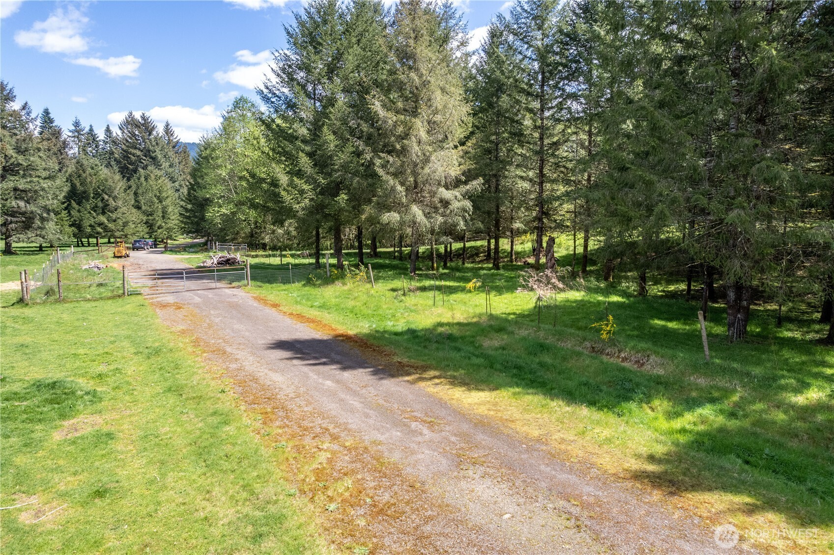 171 Sugarpine Road Property Photo 6