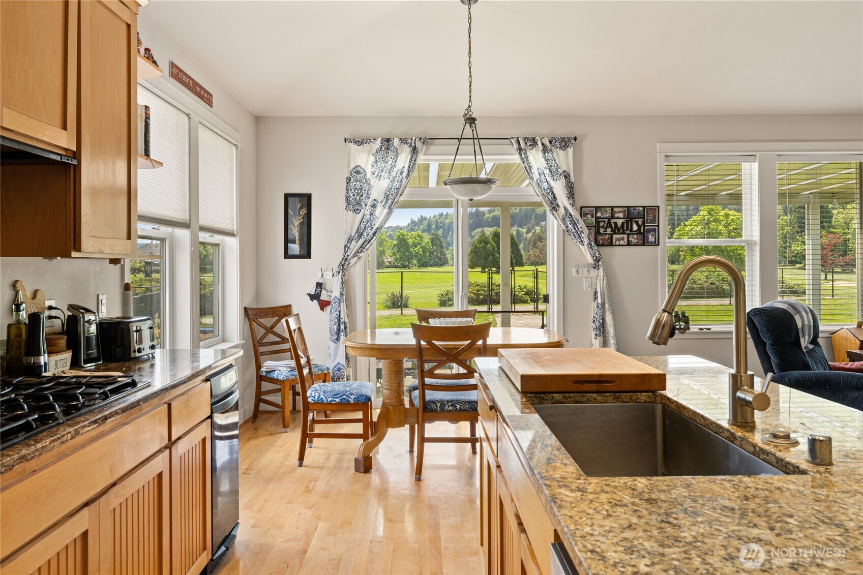 14502 148th Street Property Photo 19