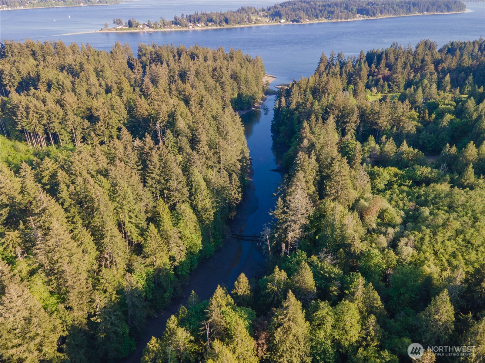 8600 Steamboat Island Road Property Photo 2