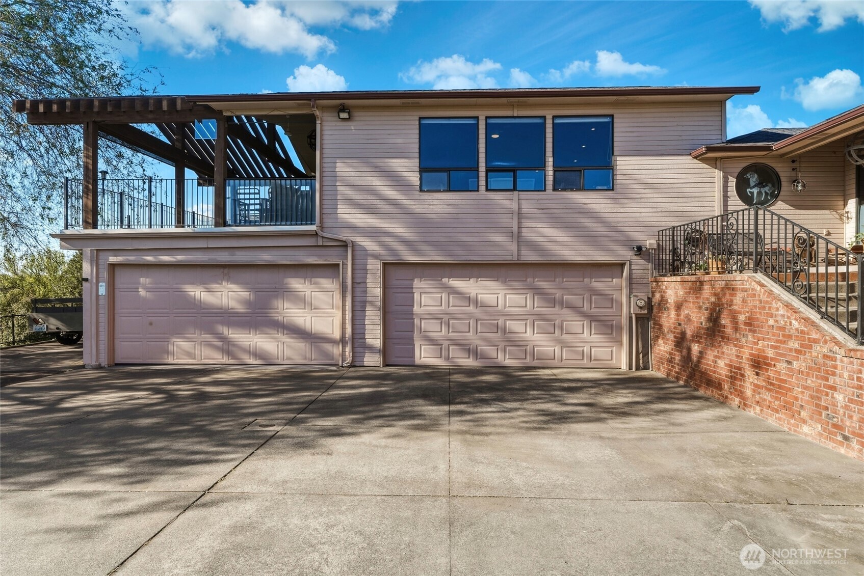 1520 Kaniksu Loop Property Photo 2