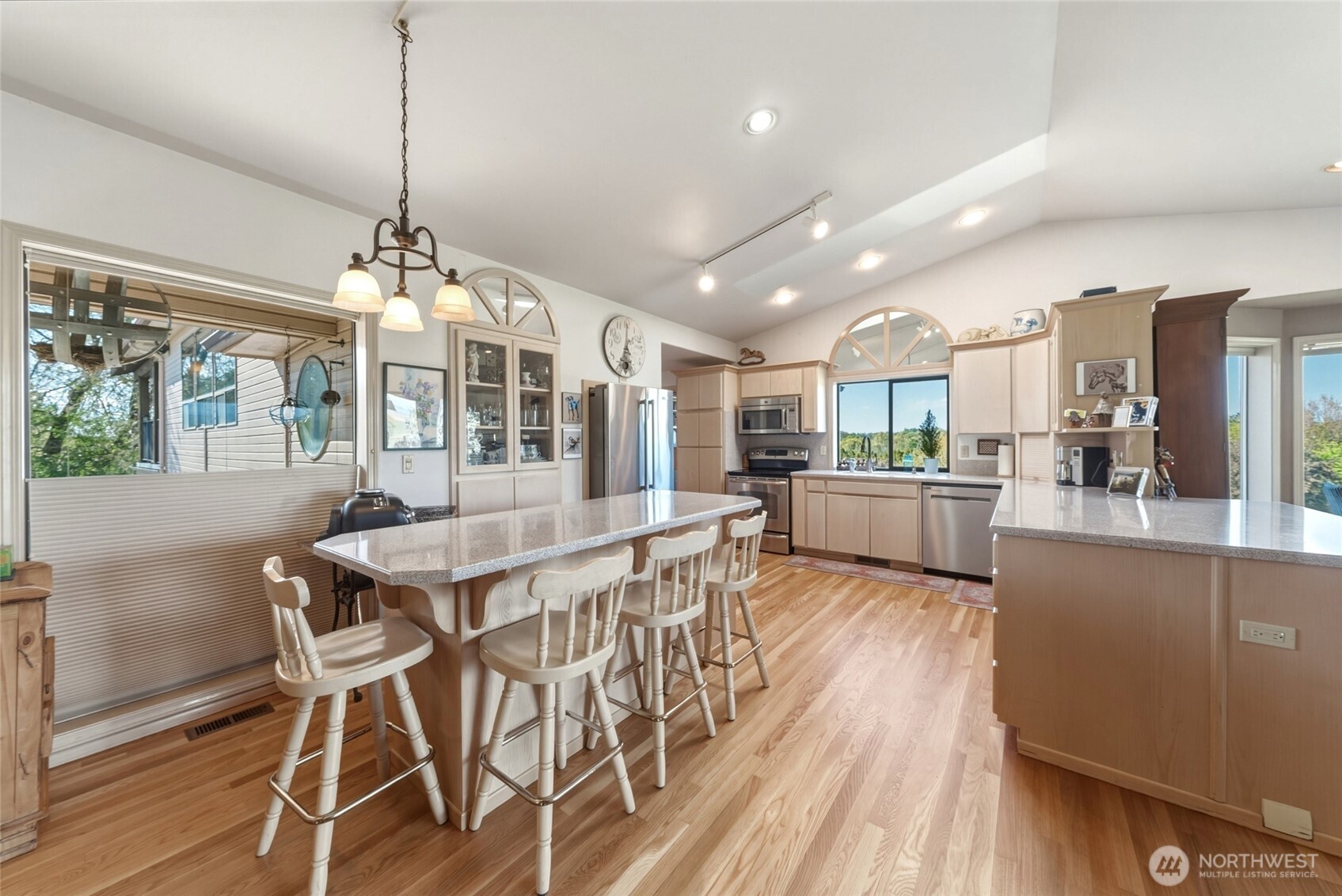 1520 Kaniksu Loop Property Photo 11