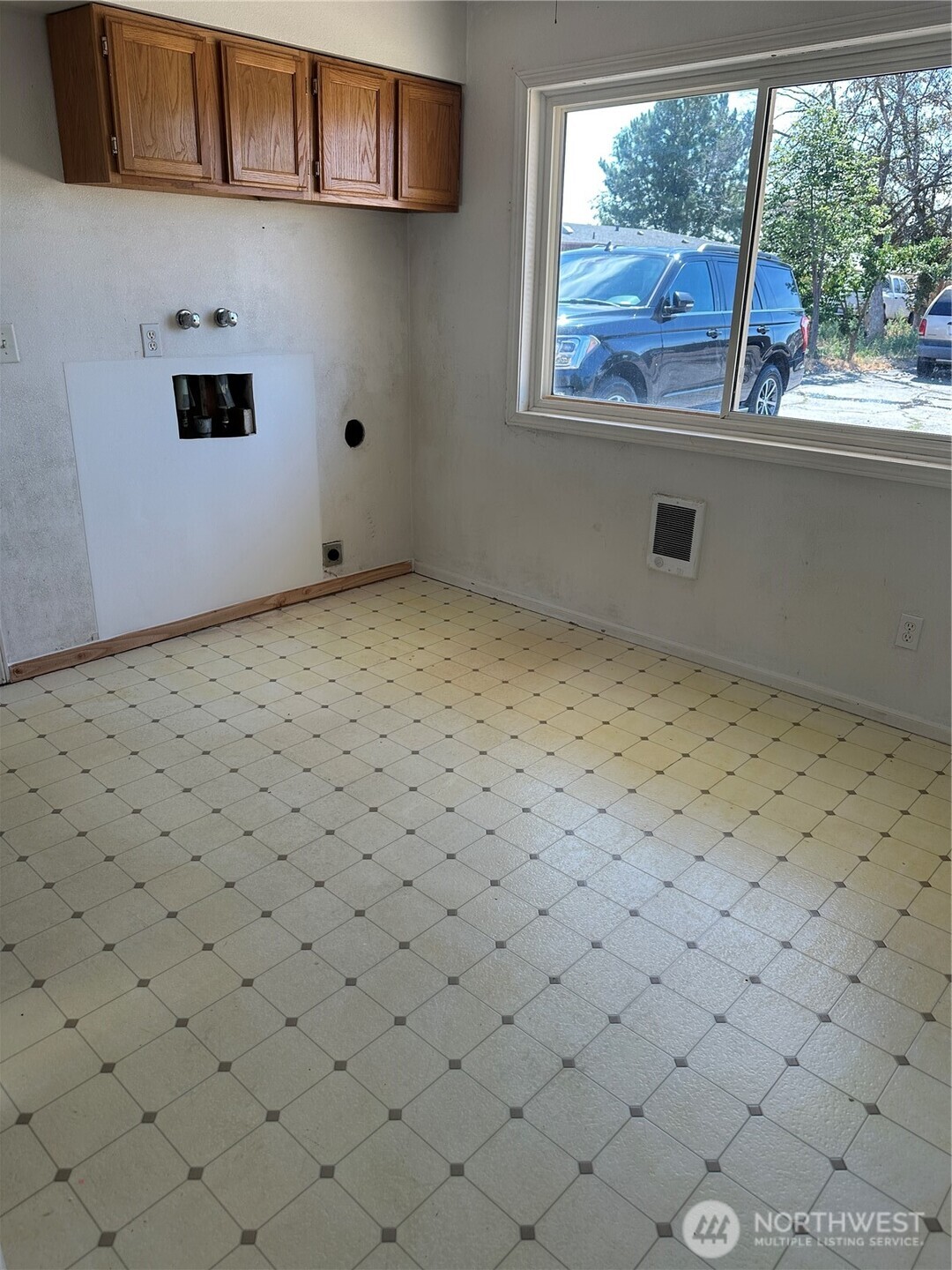 204 March Street Property Photo 4