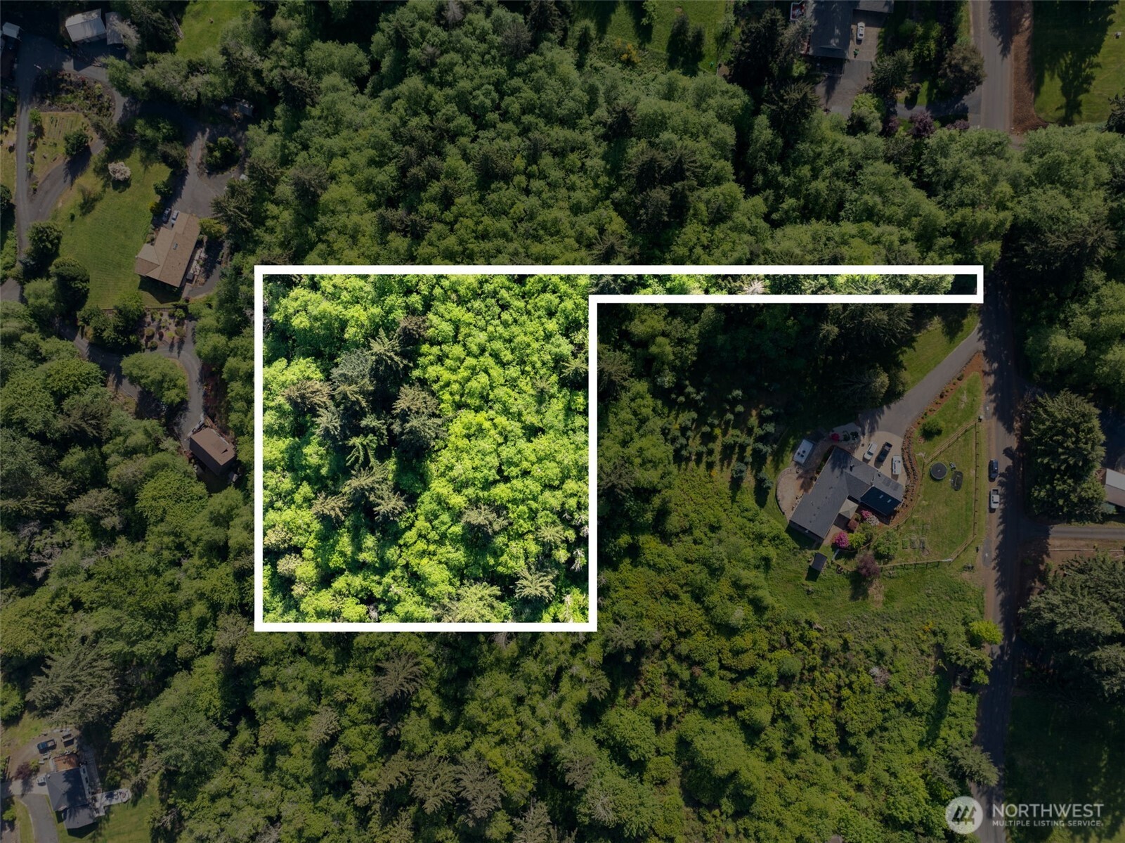 144 Penrose Lane Property Photo 1