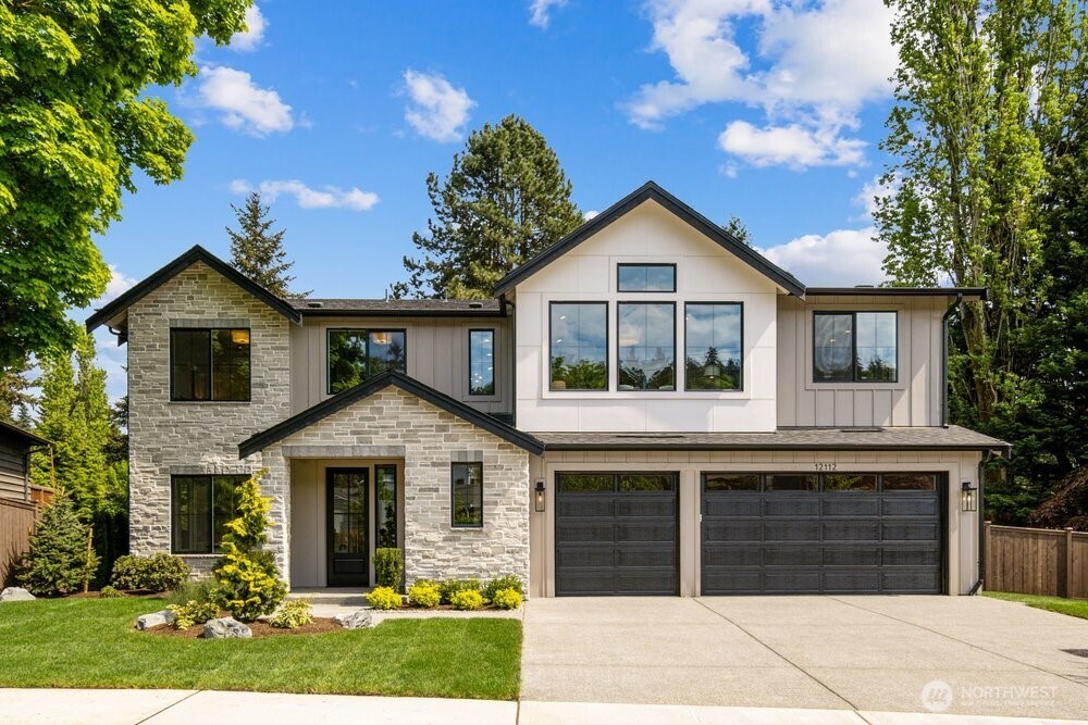 12112 94th Place Property Photo 1