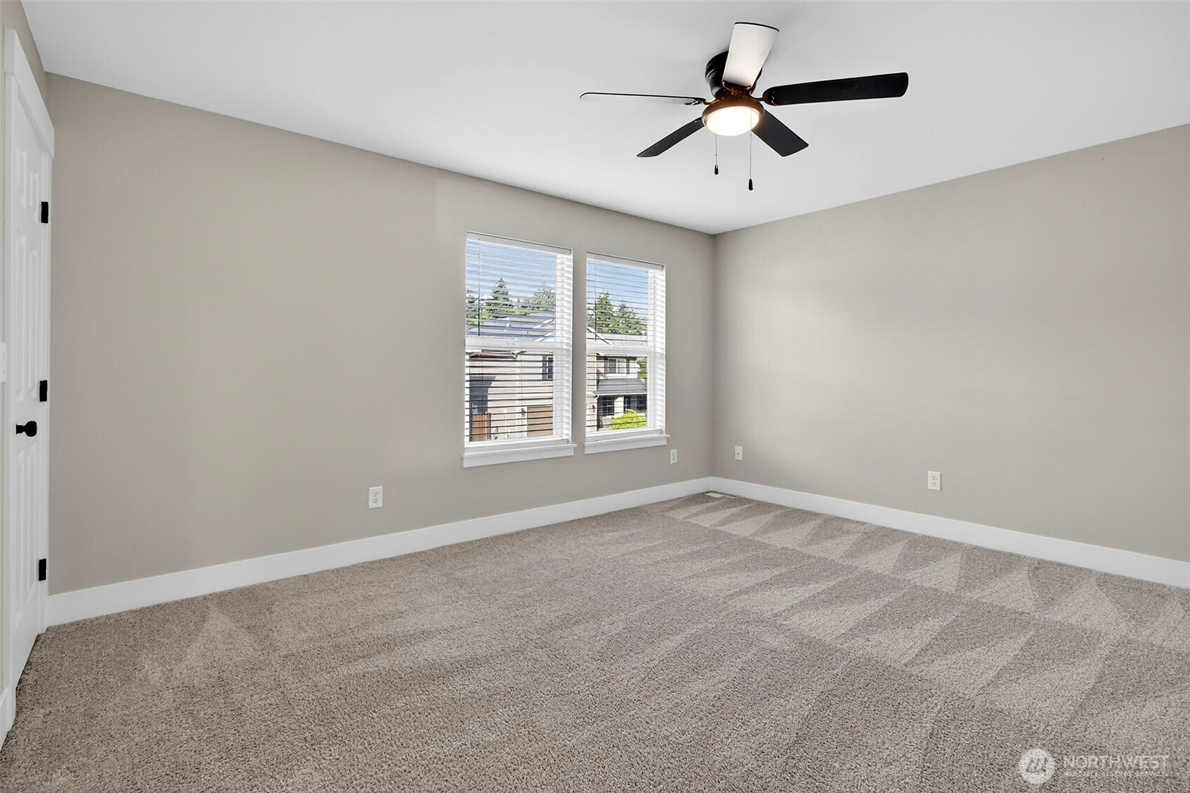 24216 237th Way Property Photo 18