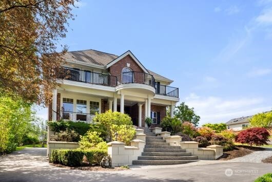 1107 9th Street Property Photo 2