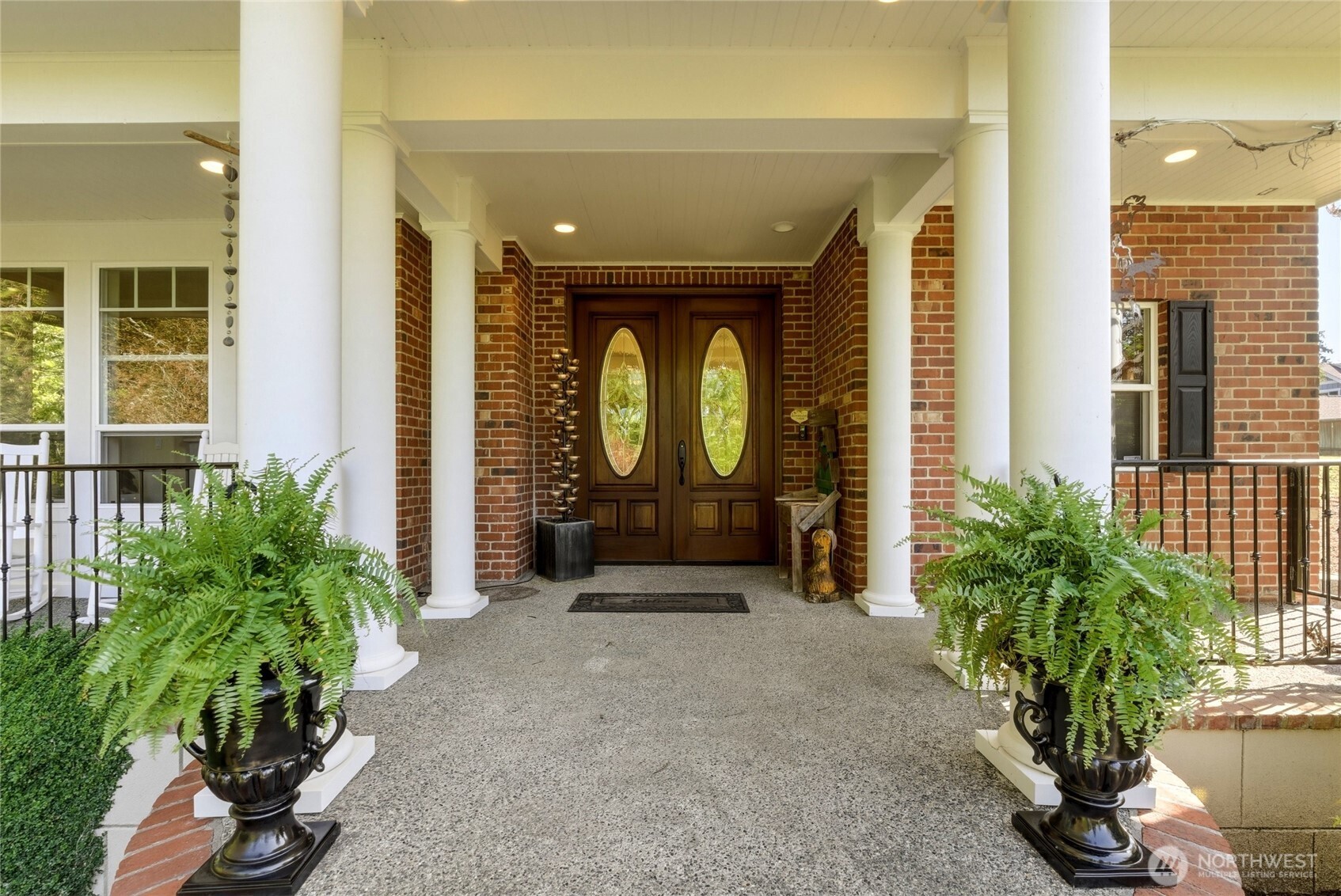 1107 9th Street Property Photo 3