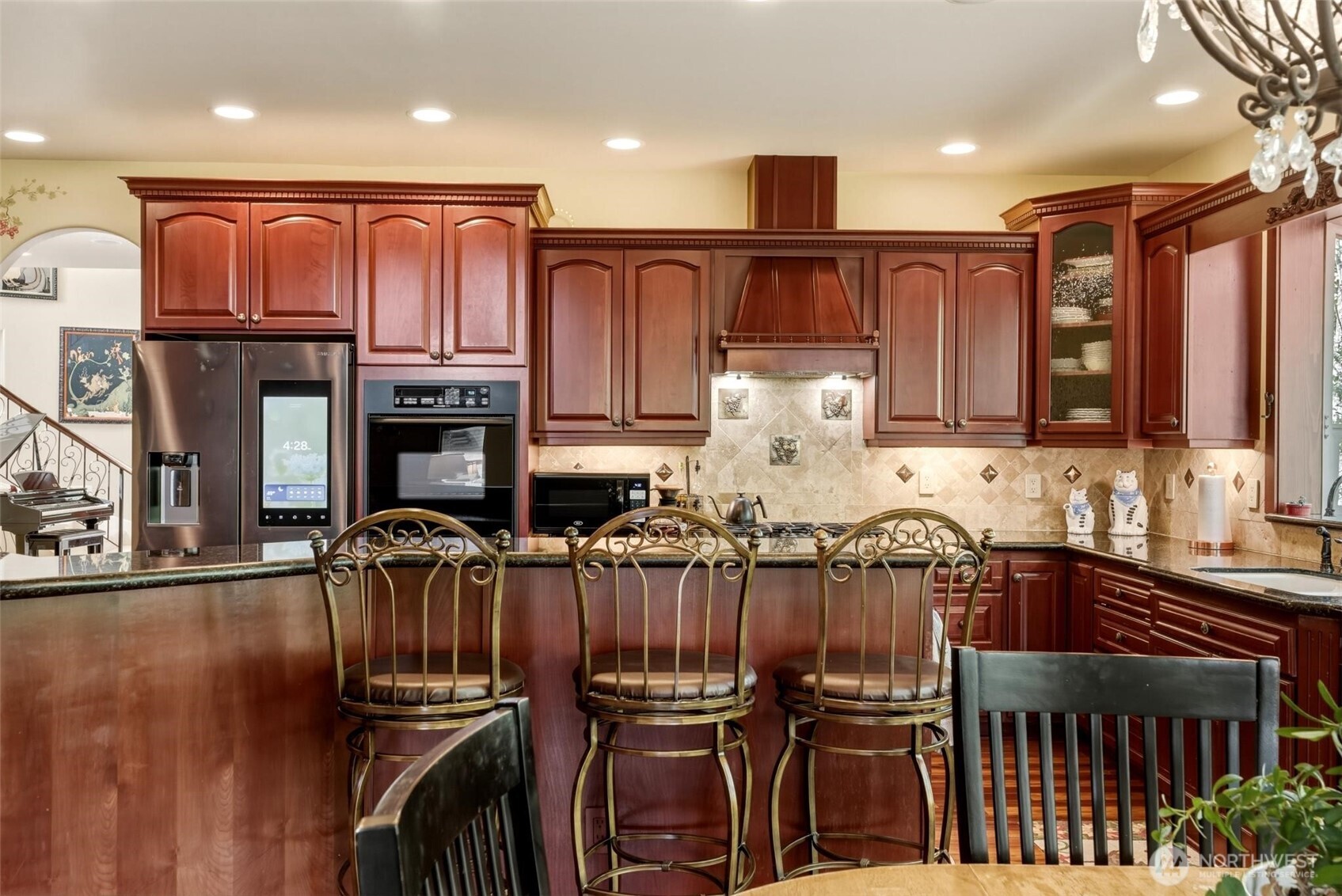 1107 9th Street Property Photo 8