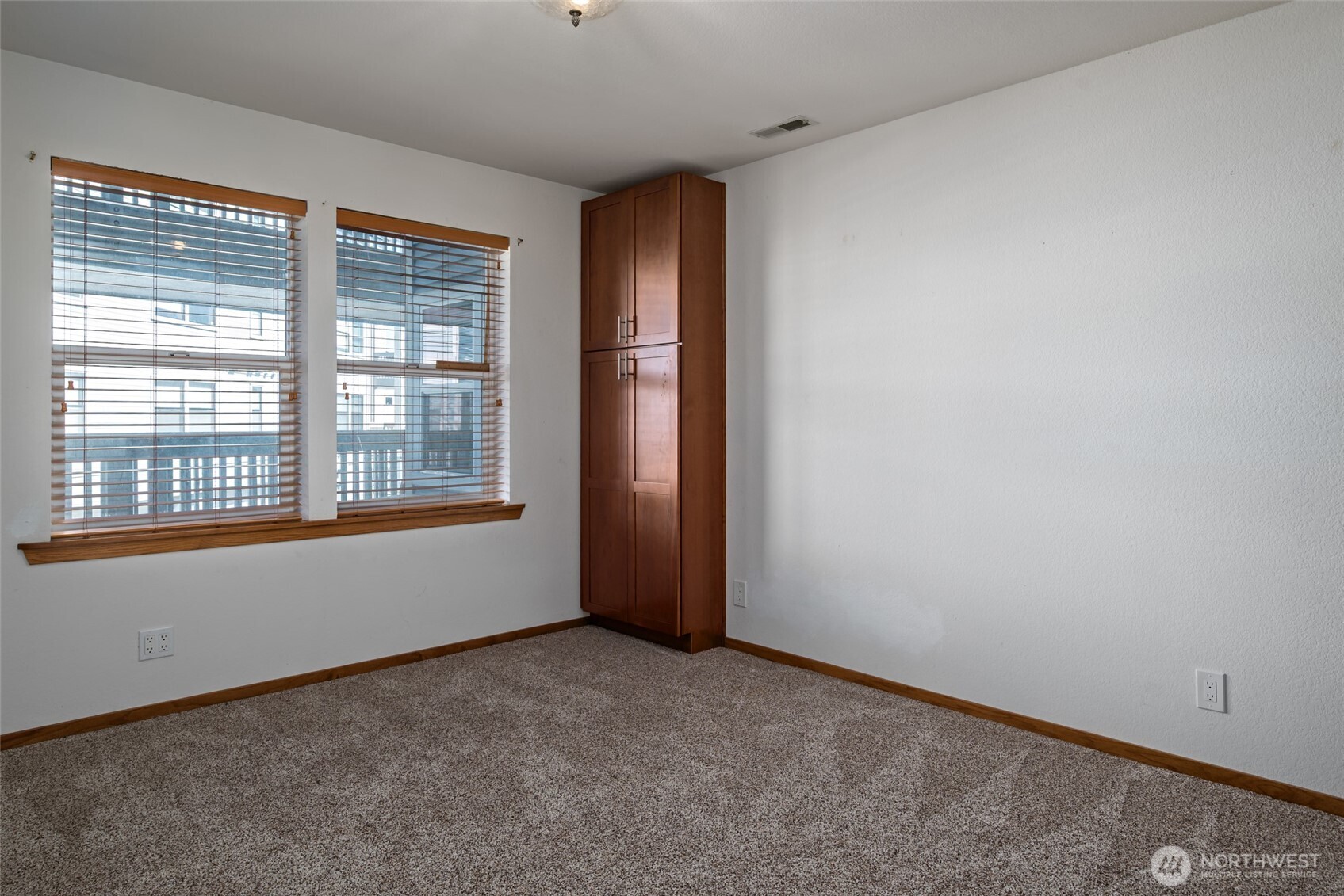 651 Se Bayshore Drive E102 Property Photo 8
