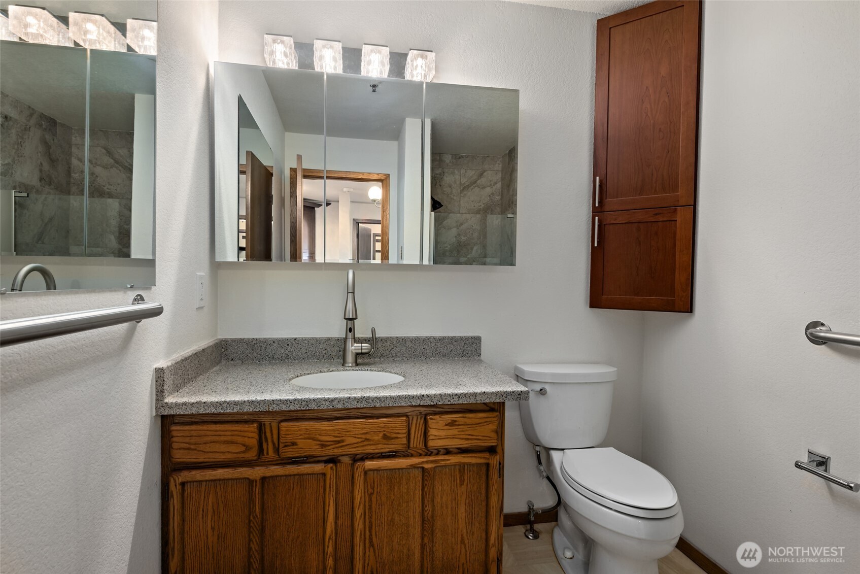 651 Se Bayshore Drive E102 Property Photo 11