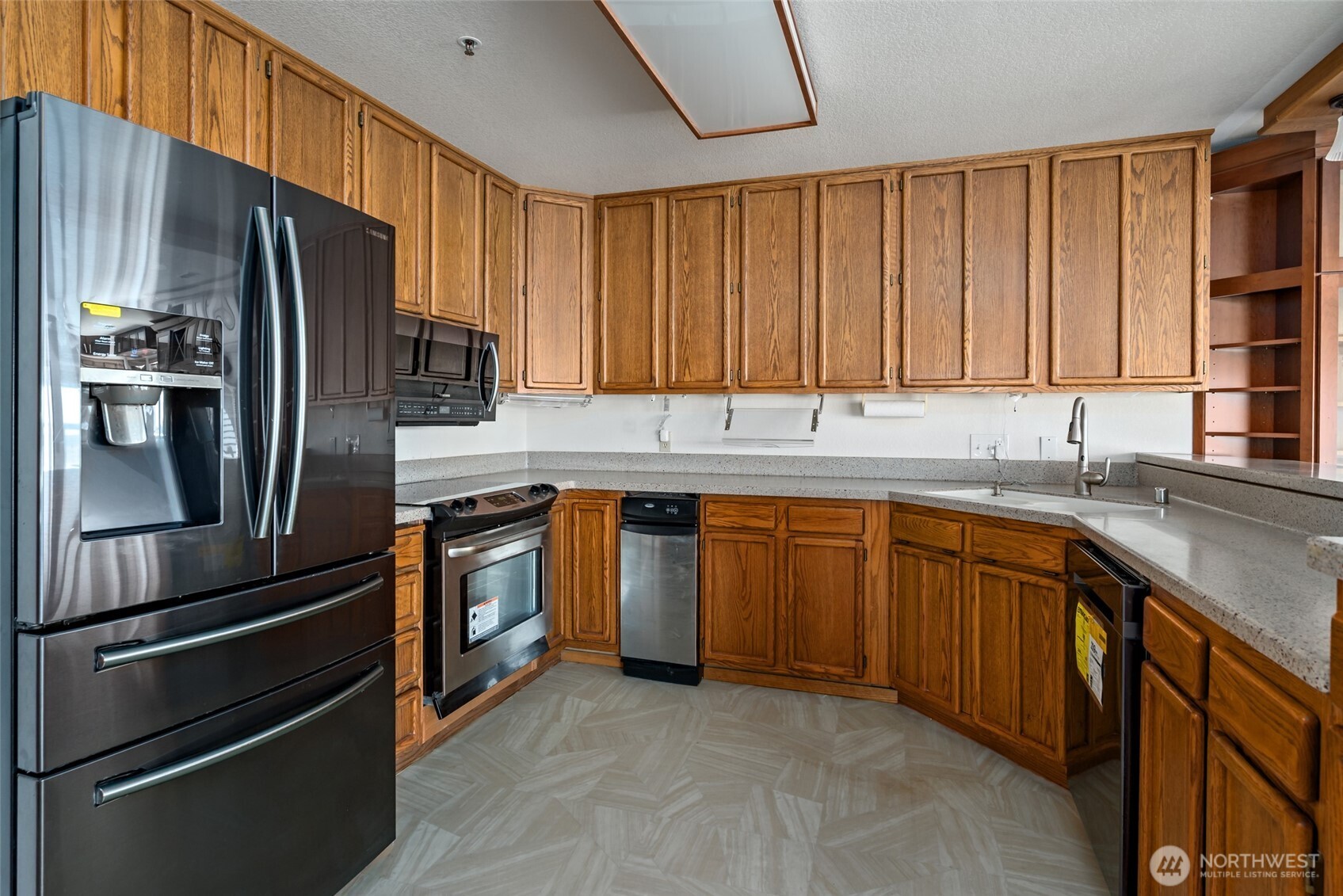 651 Se Bayshore Drive E102 Property Photo 19