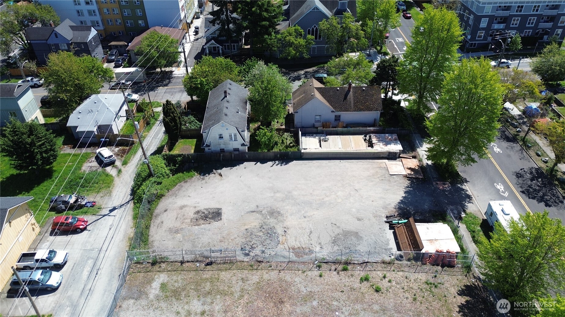 1119 S J Street Property Photo 2