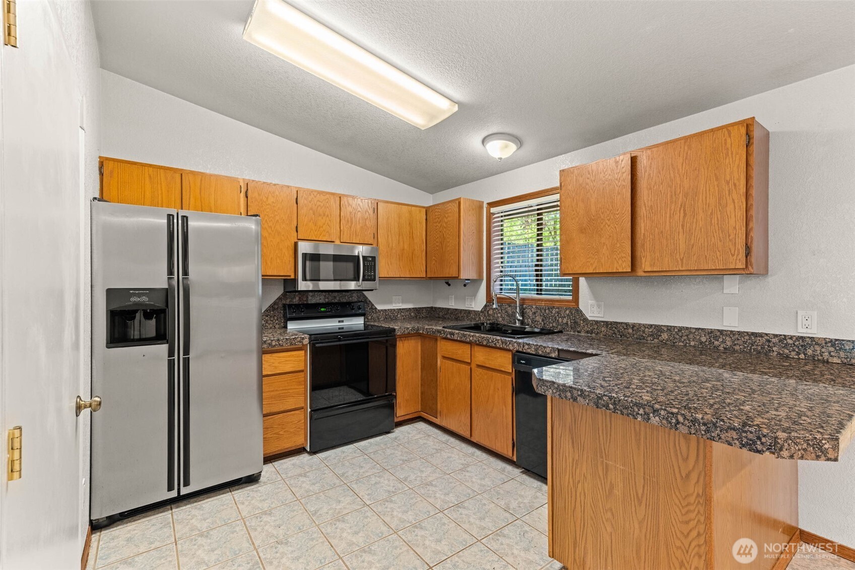 3701 Autumnwood Court Property Photo 15
