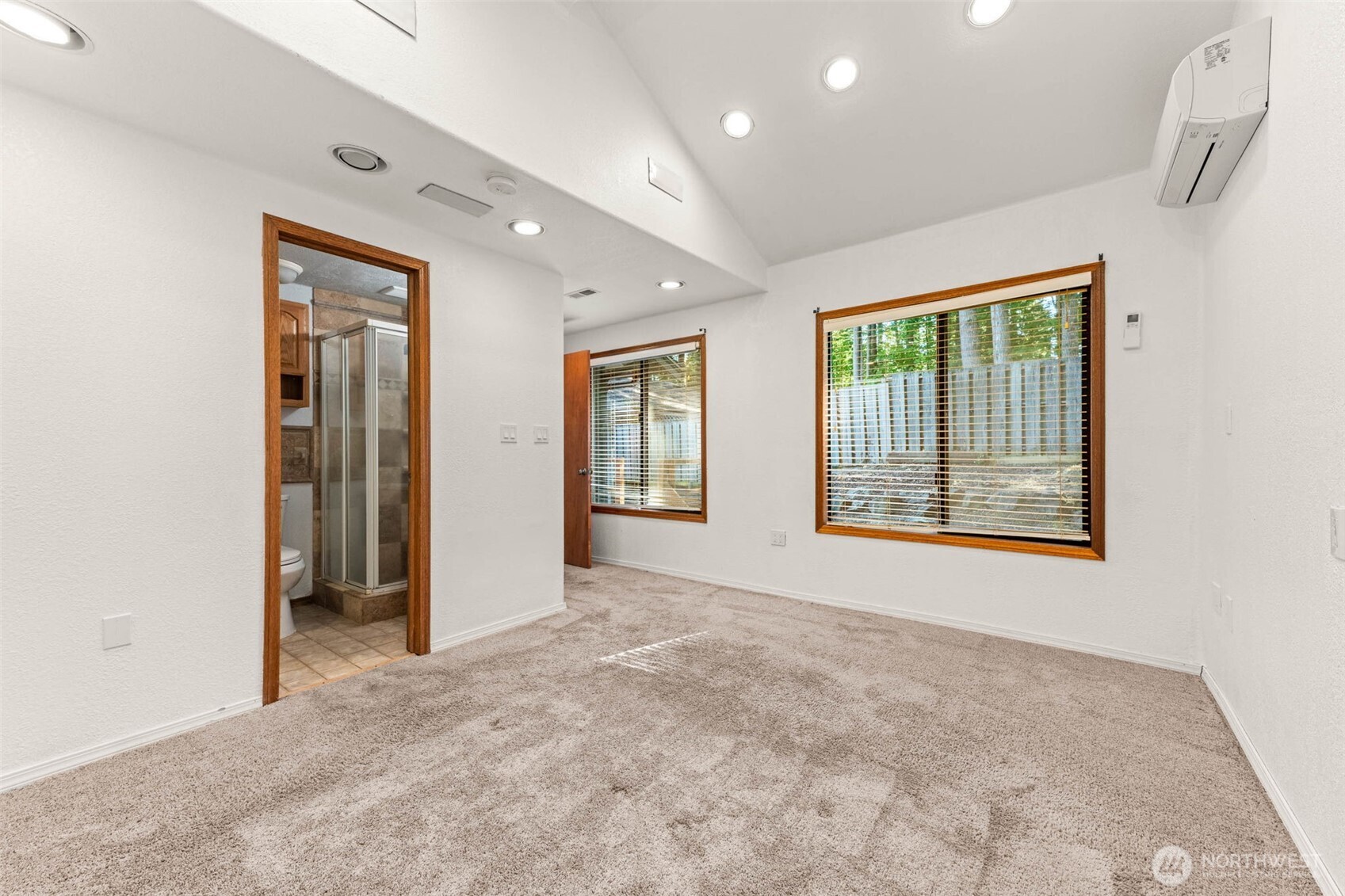 3701 Autumnwood Court Property Photo 26
