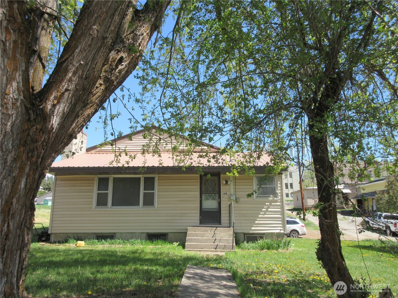 148 N Portland Street Property Photo 2