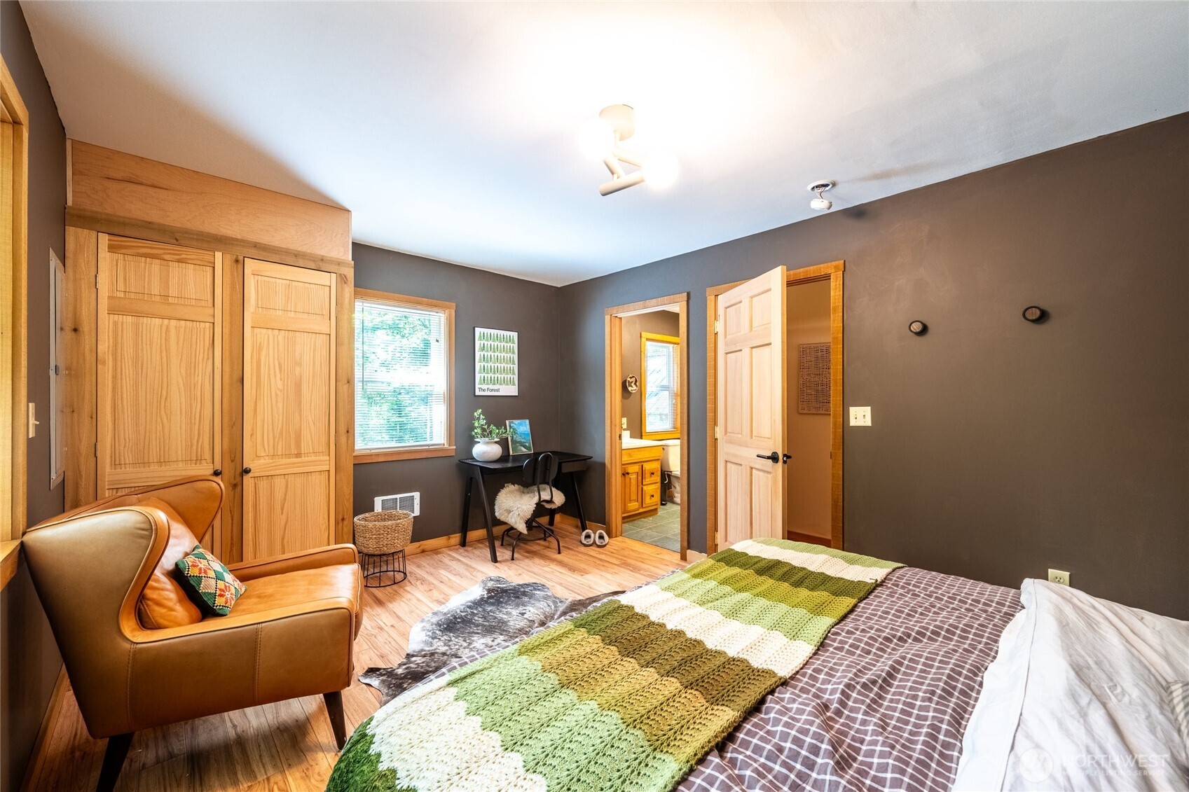 7480 Glacier Springs Drive Property Photo 22