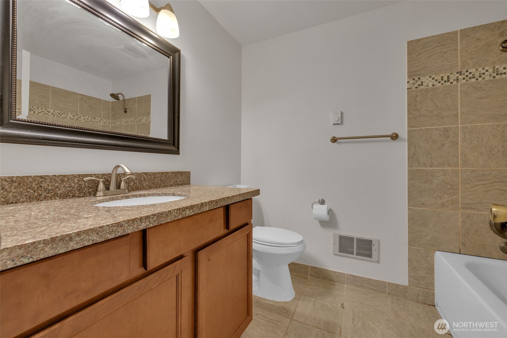 20620 76th Ave W C Property Photo 10