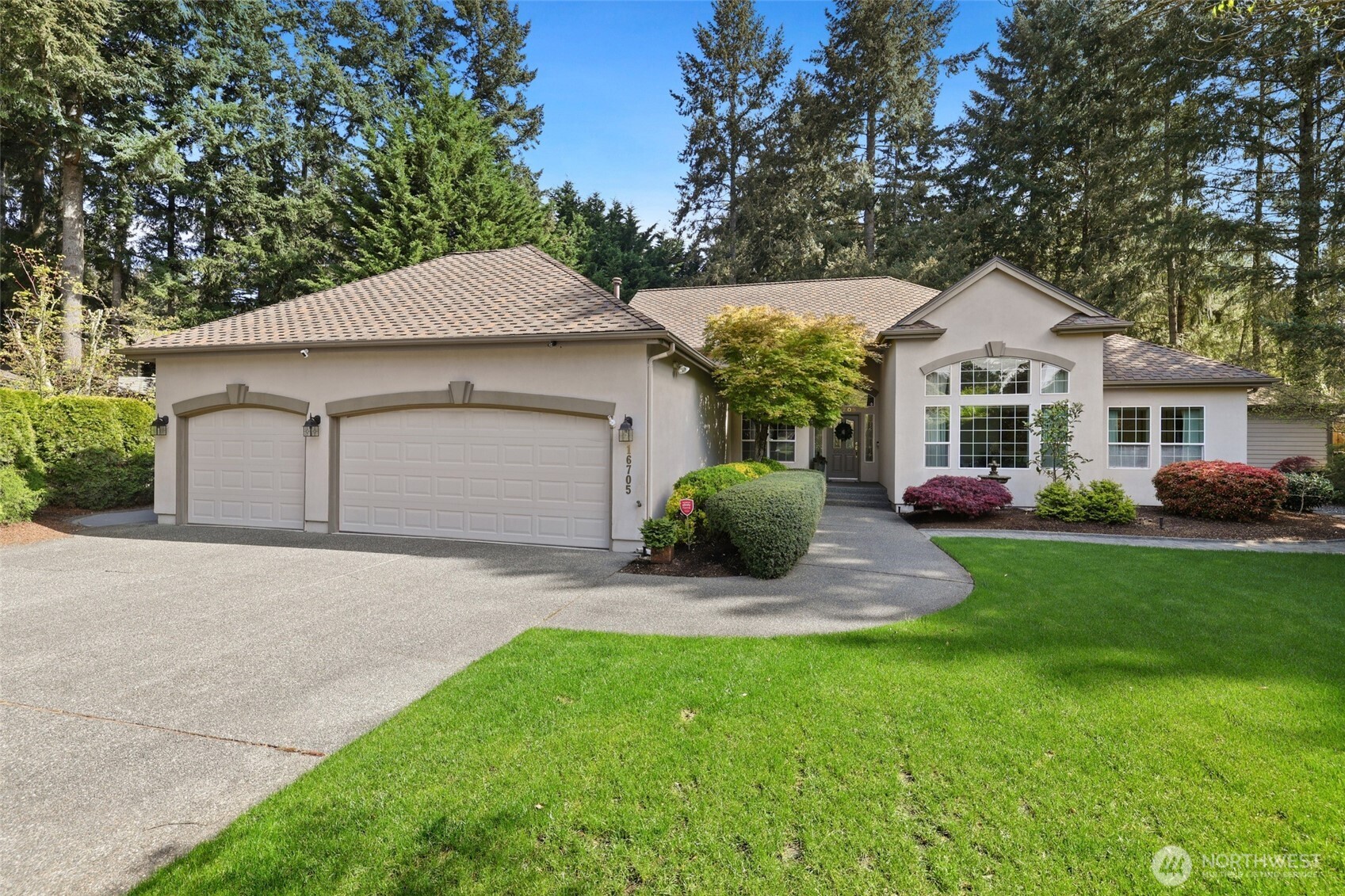 16705 89th Avenue Property Photo 1