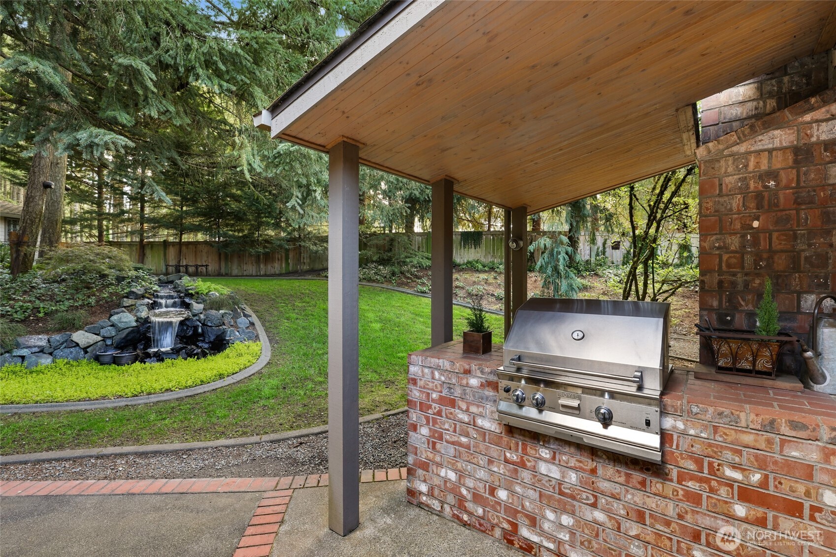 16705 89th Avenue Property Photo 33