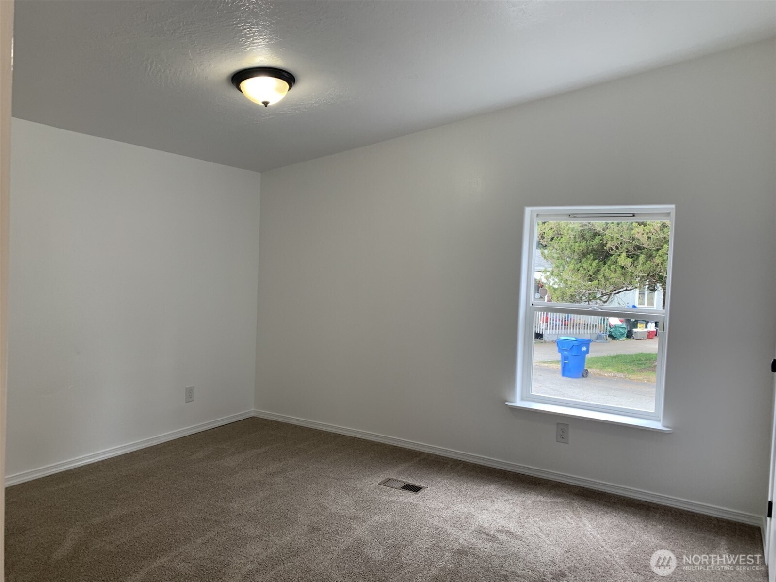 6618 236th Street Ct 14 Property Photo 15
