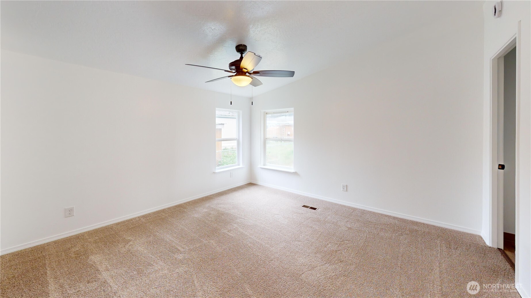 6618 236th Street Ct 14 Property Photo 17