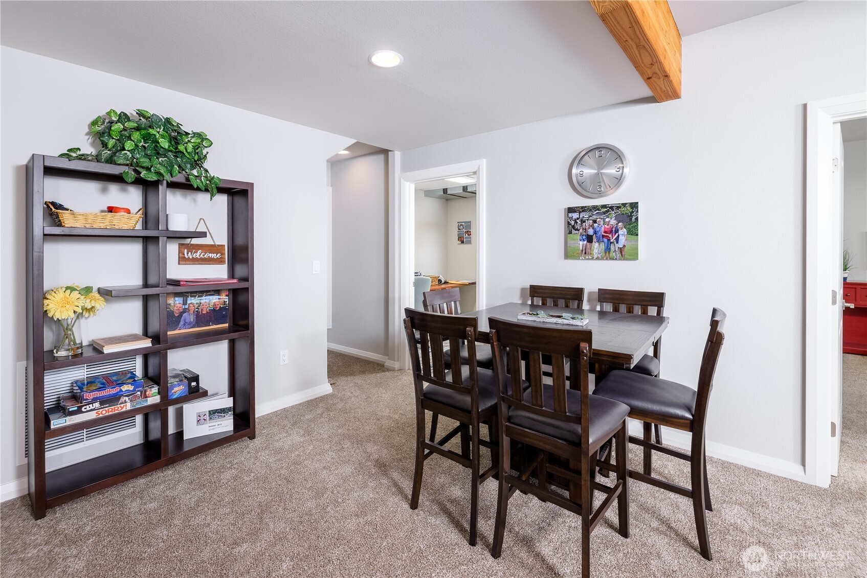 413 Mount Place Property Photo 28